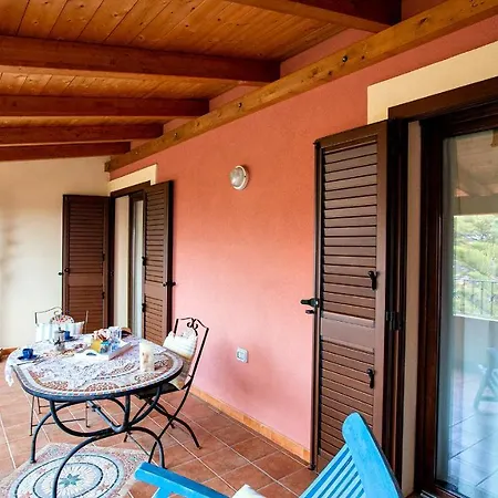 Apartmán Trilocale Panoramico La Tozza Badesi